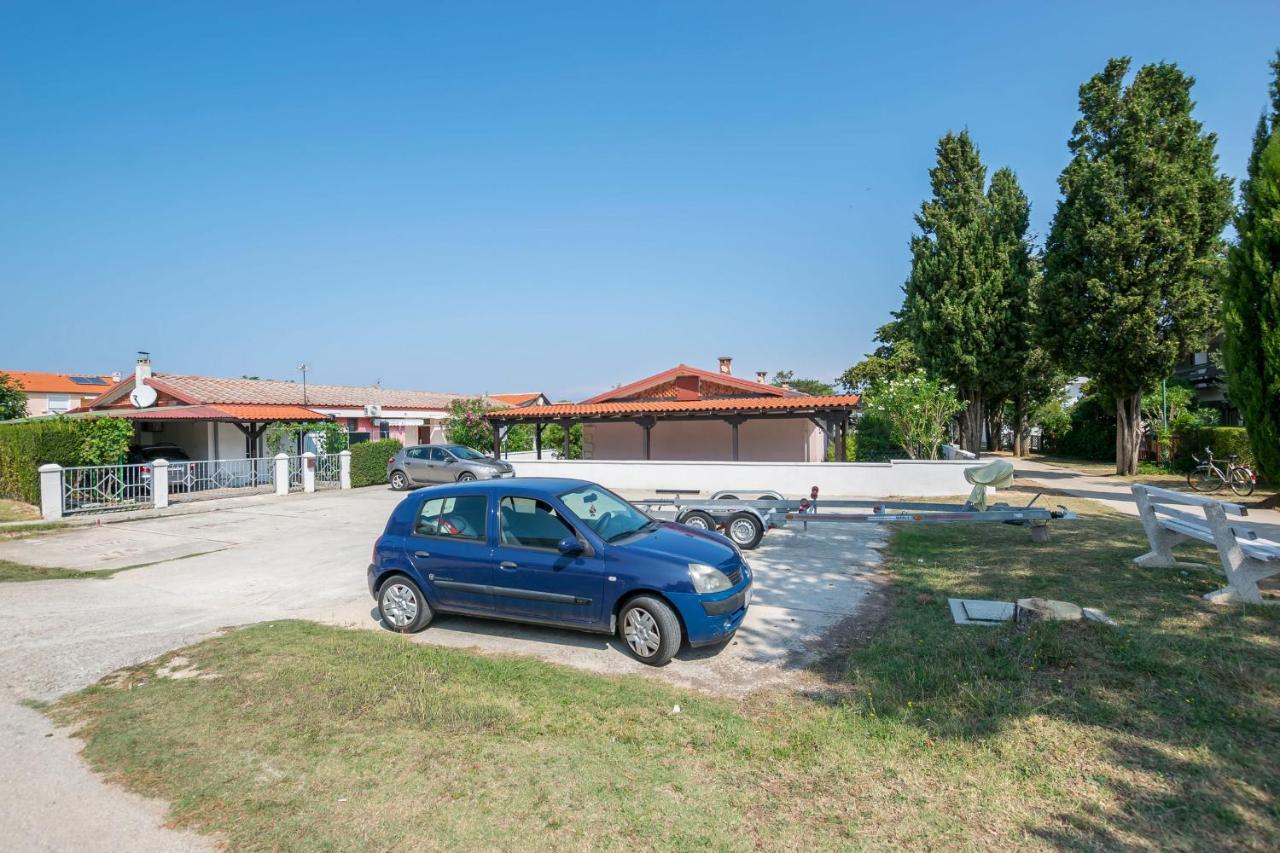 Apartments Mira Privlaka  Exteriér fotografie